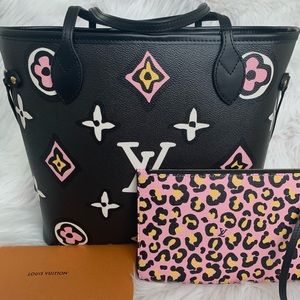 ❤️ Wild At Heart Neverfull MM Black ❤️